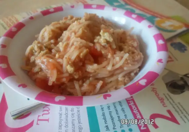 Spaghetti dla niemowlaka po 7. miesiącu? Bezpieczne przepisy!