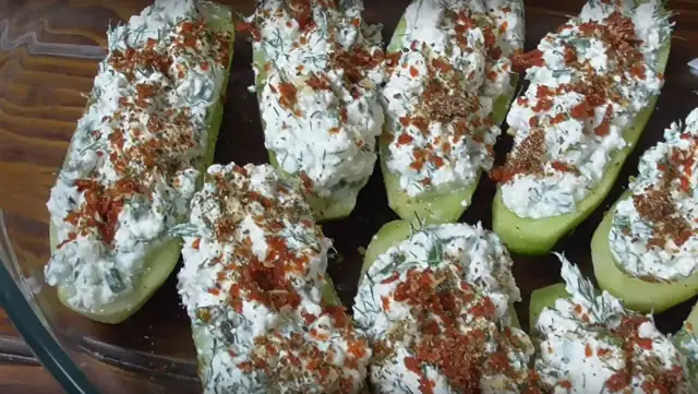 Pyszne desery na grilla, które zaskoczą Twoich gości i ożywią przyjęcie