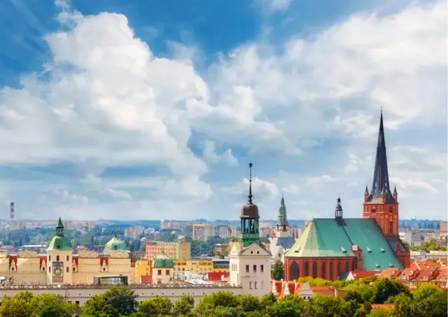 Szczecin nad morzem? Prawda o położeniu i morskim charakterze miasta