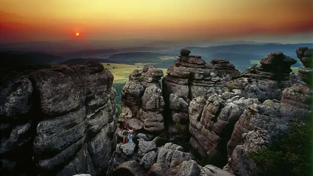 Góry Stołowe gdzie nocleg - najlepsze miejsca na komfortowy wypoczynek