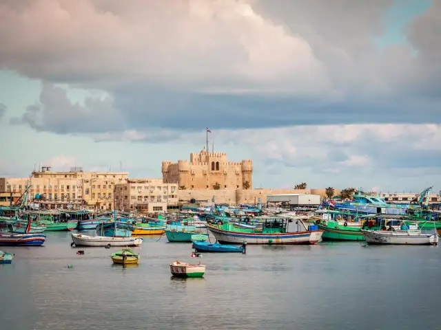 Ile kosztuje lot do Egiptu? Ceny, które mogą Cię zaskoczyć