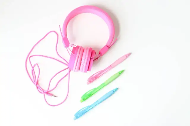 Białe tło na zdjęciu: Jak zrobić to szybko i perfekcyjnie?