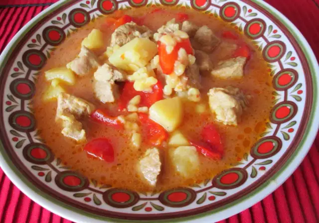 Bogracz z wieprzowiny: Przepis, który zawsze się udaje!