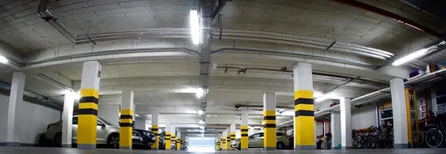 Opony w garażu podziemnym? Poznaj ryzyko, prawo i alternatywy!