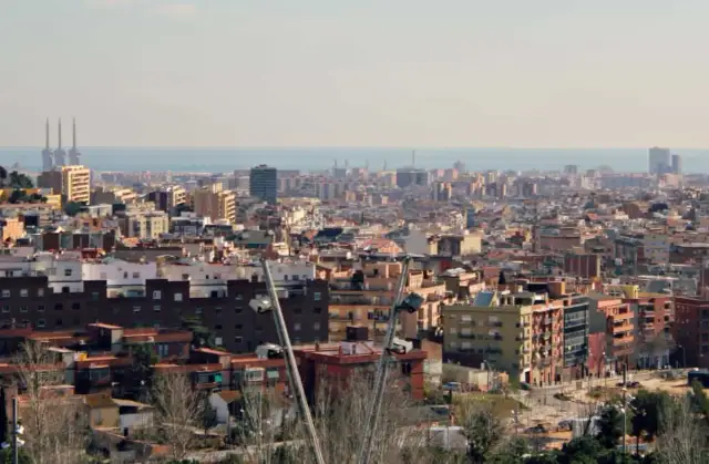 Idealny nocleg w Barcelonie? Przewodnik po dzielnicach!