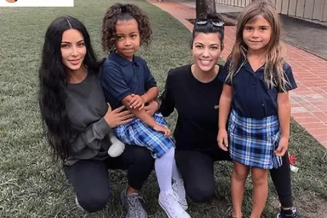 Ile dzieci ma Kourtney Kardashian? Zaskakujące fakty o jej rodzinie