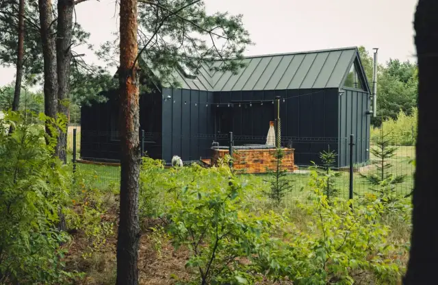 Domek nad jeziorem na Mazowszu: Gdzie szukać i co robić?