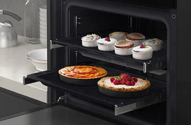 Pieczenie dwóch ciast razem? Oszczędź czas i uniknij błędów!