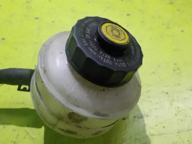 Jaki płyn do sprzęgła Scania R? Uniknij kosztownych błędów przy wyborze