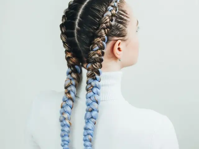 Ile kosztują warkocze bokserskie nad morzem? Ceny, które zaskoczą