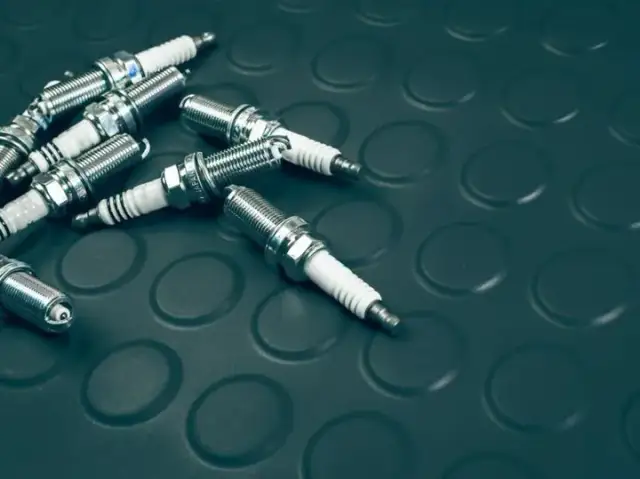 Świece do LPG: Dobierz optymalne dla mocy i oszczędności!