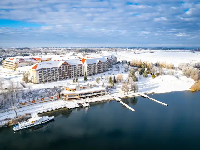 Hotel Gołębiewski Mikołajki: 689 pokoi ile gości pomieści?