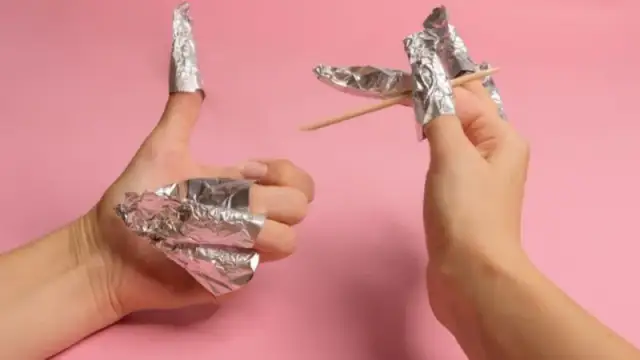 Jak usunąć żel z paznokci: 5 skutecznych metod domowych