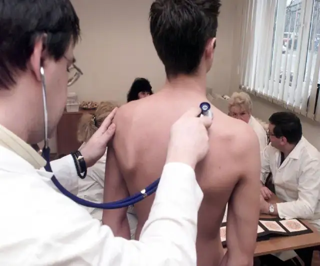 Jakie badania do wojska? Sprawdź, co musisz wiedzieć o komisji