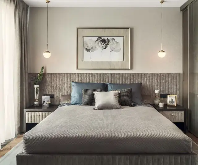 Jak zaaranżować ścianę nad łóżkiem? Pomysły, trendy, DIY