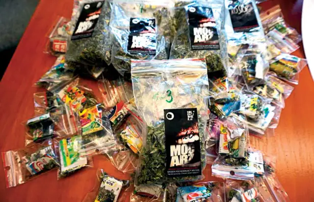 Mocarz dopalacz: Skład, objawy, prawo. Dlaczego to zabija?