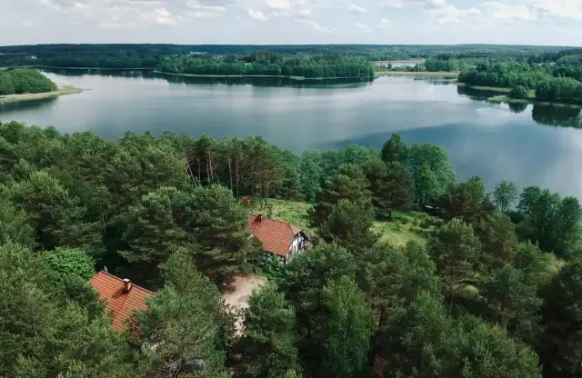 Luksusowe domki nad jeziorem Bory Tucholskie – idealny wypoczynek w naturze