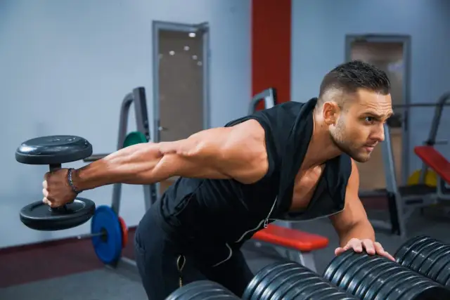 Ile razy w tygodniu ćwiczyć, aby skutecznie schudnąć i zbudować masę?