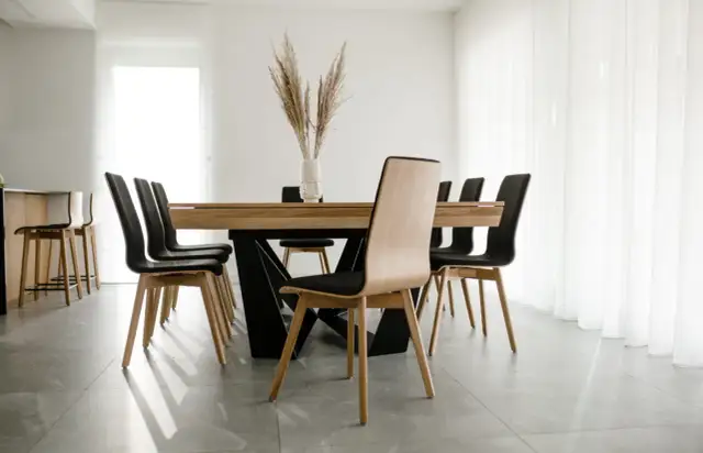 Jakie krzesła do jadalni? Wybierz idealne poradnik krok po kroku