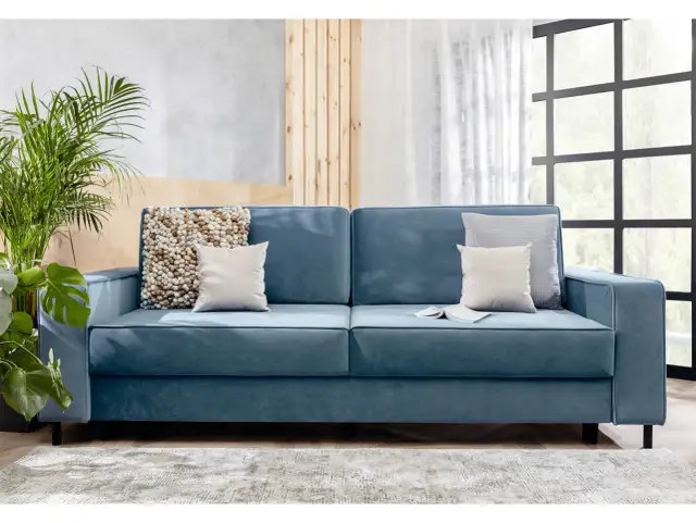 Zmień obicie kanapy: DIY czy tapicer? Koszty, materiały, instrukcja