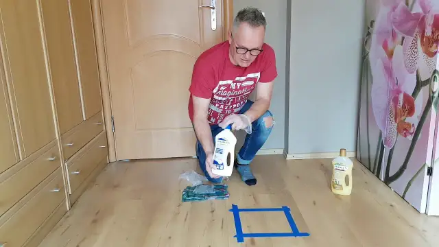 Jak usunąć trudne zabrudzenia z paneli? Mój sprawdzony sposób!