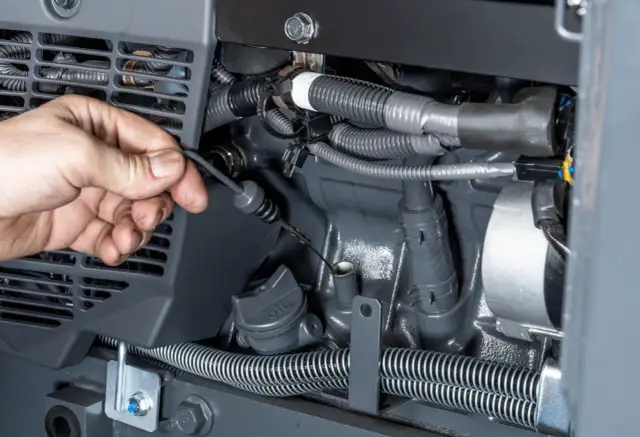 Jaki olej silnikowy do ciągnika rolniczego, aby uniknąć awarii?