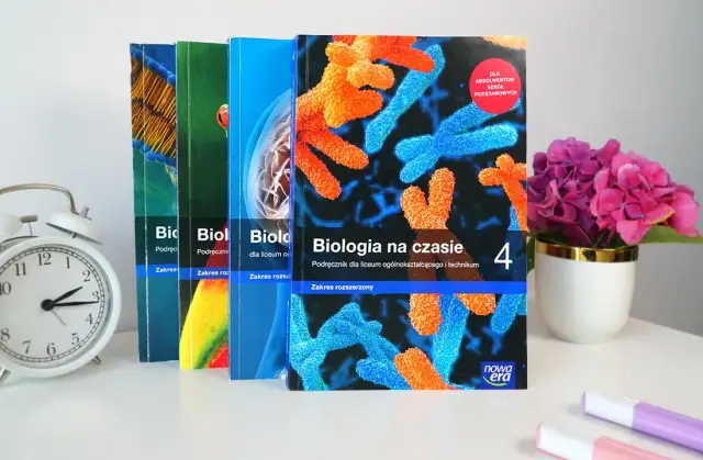 Ile stron ma Biologia Campbella? Odkryj szczegóły i zawartość podręcznika