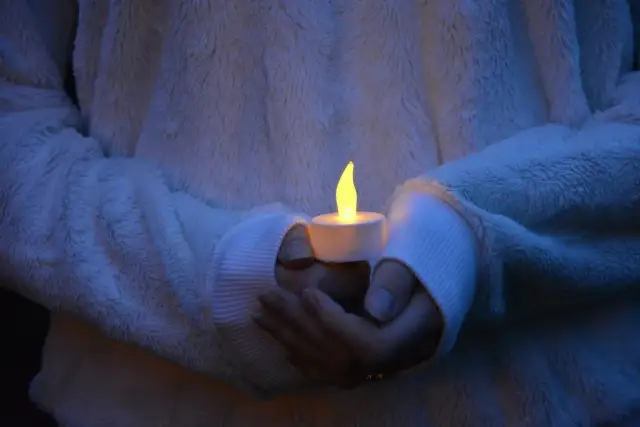 Jak jest po angielsku świeczka? Odkryj znaczenie i zastosowanie