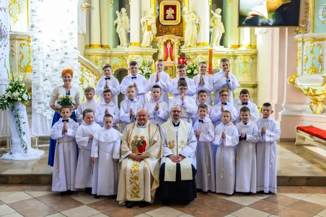 Parafia w Obrzycku i jej początki – odkrywamy tajemnice