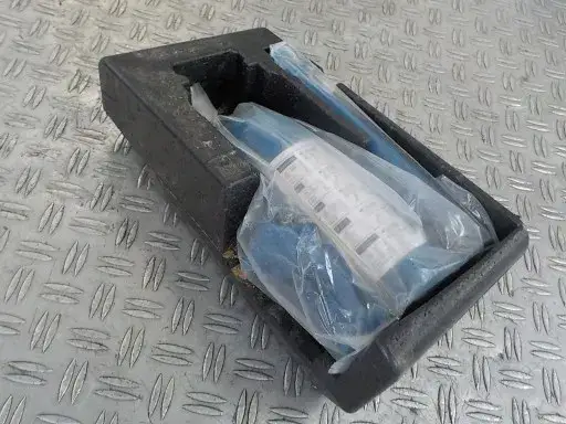 Gdzie lewarek w Mercedes Sprinter? Kluczowe informacje i porady