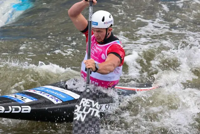 Kajakarstwo górskie: zawody, tory, jak zacząć w Polsce?