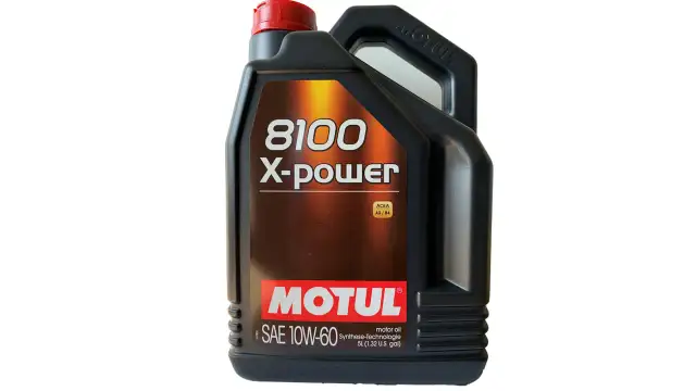 Motul 10W60 - najlepszy olej do silników wysokoprężnych i benzynowych
