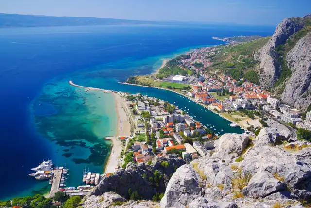 Omiš atrakcje: najpiękniejsze miejsca, które musisz zobaczyć
