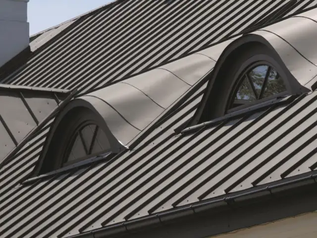 Jaki kąt dachu dwuspadowego? Prawo, klimat, koszty pełny poradnik