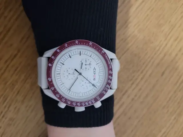 Zegarek silikonowy damski – styl, funkcje i najlepsze modele w atrakcyjnych cenach