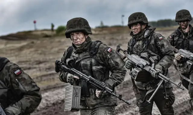 Jak wyliczyć rekompensatę za ćwiczenia wojskowe i uniknąć błędów