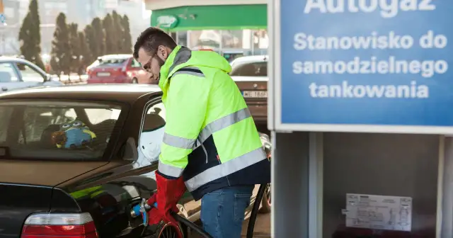 Ile pali auto na CNG? Sprawdź koszty i oszczędności w eksploatacji