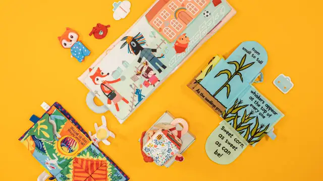 Książeczka sensoryczna dla 2 latka: Jak wspiera rozwój dziecka