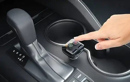 Jak działa transmiter FM i jak poprawić jakość dźwięku w samochodzie