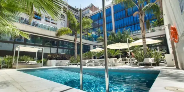 Barcelona noclegi: Gdzie najlepiej? Przewodnik po dzielnicach