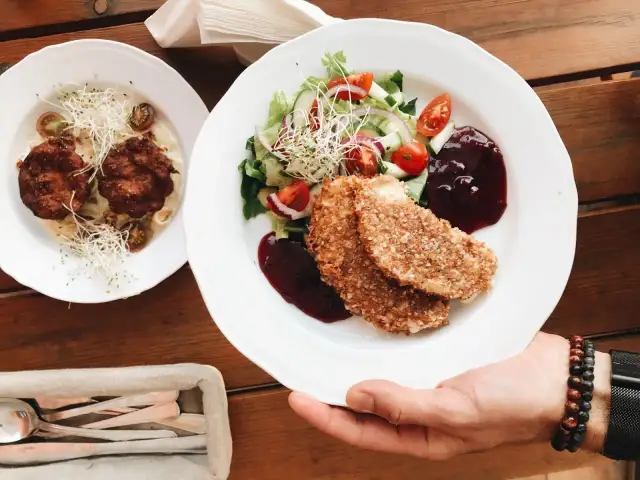 Tykocin gdzie zjeść? Przewodnik po smakach Podlasia i kuchni żydowskiej