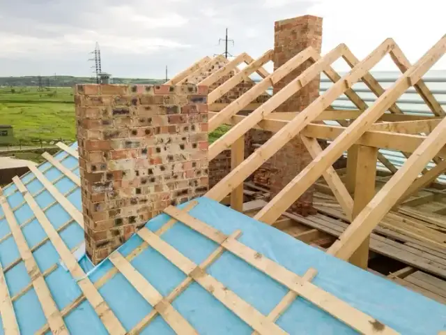 Ile łat na dach 200m2: Jak uniknąć błędów w obliczeniach?