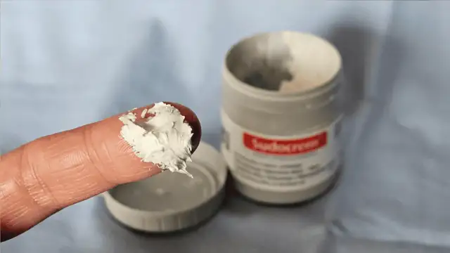 Czy Sudocrem jest dobry na pryszcze? Sprawdź jego skuteczność i ryzyko