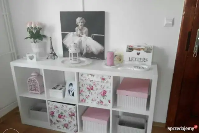 Regał jak Kallax: najlepsze alternatywy i inspiracje do aranżacji