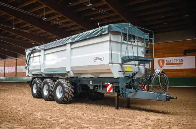 Naczepa czy przyczepa? Ekspert radzi: Co lepsze dla Twojej firmy?