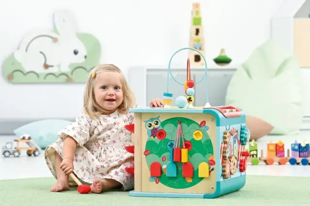 Zajęcia sensoryczne w żłobku: Jak wspierać rozwój dziecka?