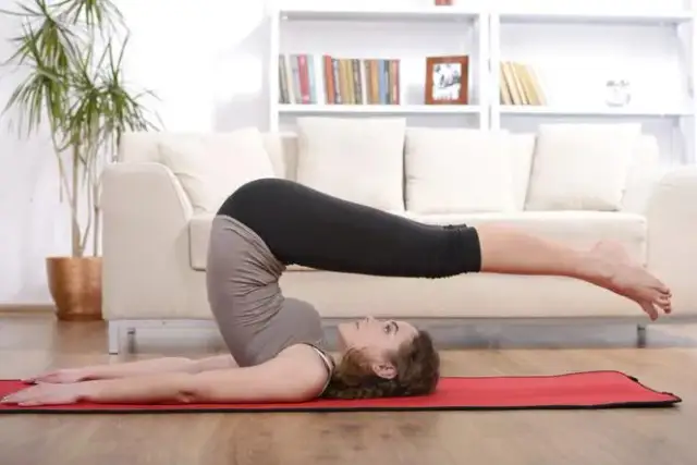 Joga czy pilates: Która forma aktywności lepiej wspiera zdrowie?