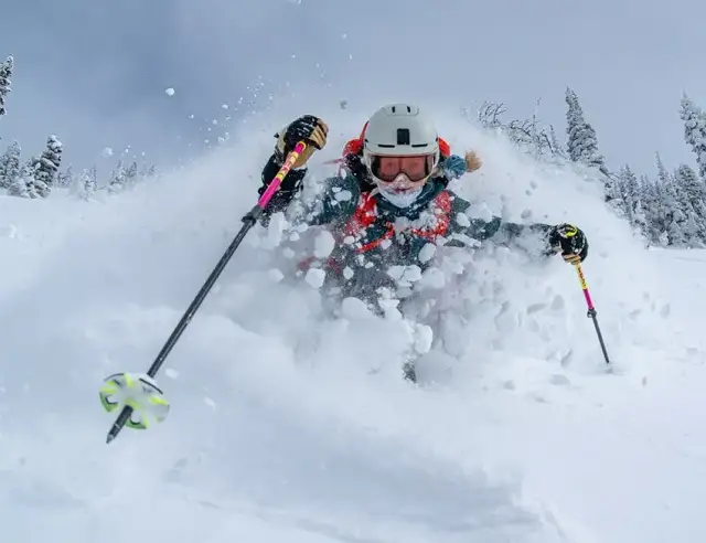 La mejor chaqueta de esquí para hombre Helly Hansen que necesitas