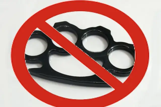 Kastet w Polsce: Czy to legalne? Poznaj kary i bezpieczne alternatywy