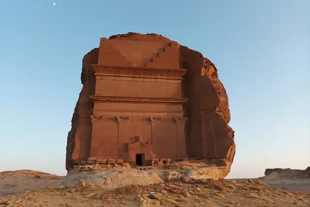 Arabia Saudyjska: Atrakcje. Odkryj kraj, który łączy historię z przyszłością